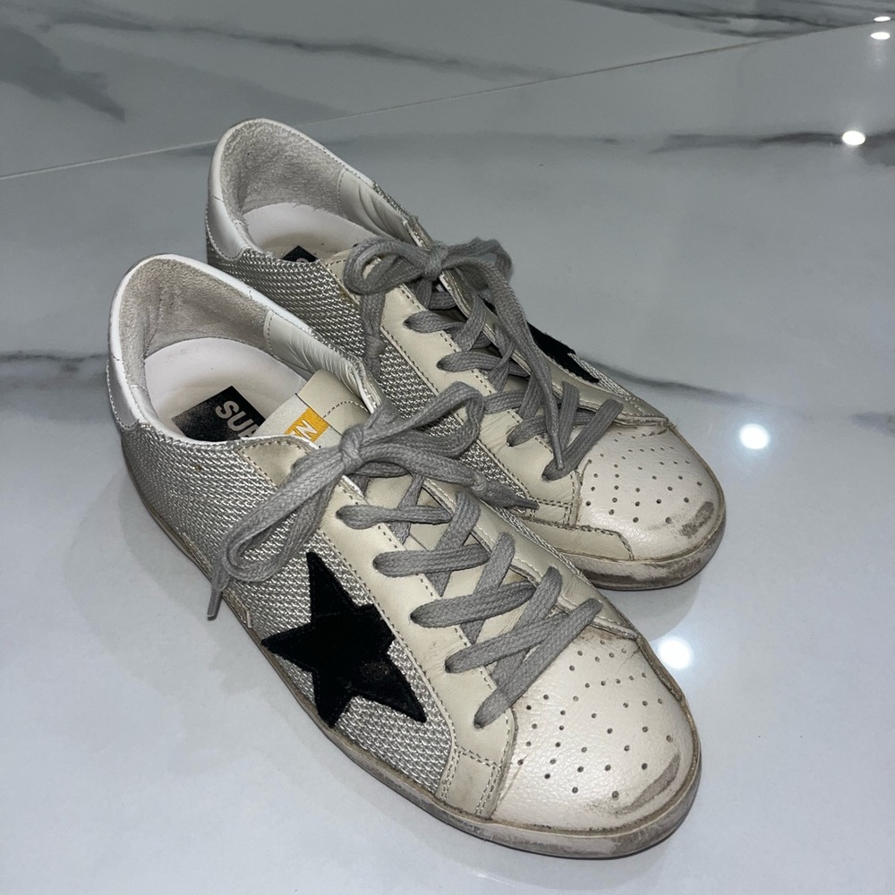 Golden Goose Sneakers